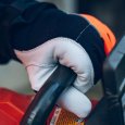 Plan sur les gants de protection anticoupure orange & noir Protect Pro de Oregon