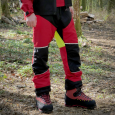 Utilisation du pantalon de travail anticoupure de classe 1 Protect Pro rouge & jaune de Oregon
