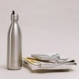 Mise en contexte du bouchon sport pour bouteille isotherme Qwetch de 750 mL et de 1L