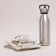 Mise en contexte du bouchon sport pour bouteille isotherme Qwetch de 1.5L  et de 2L